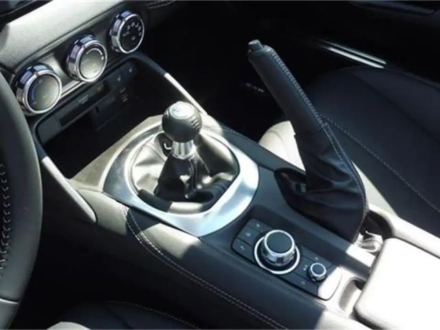 Mazda MX-5 Exclusive-line SkyActiv