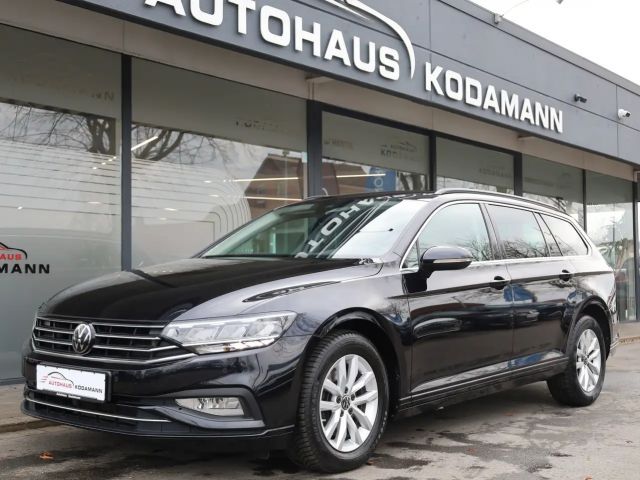 Volkswagen Passat 1.5 TSI Business Variant