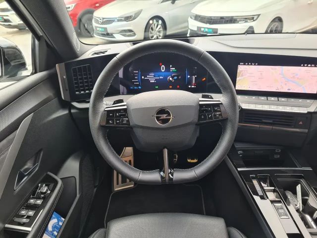 Opel Astra GSe Hybrid Innovation