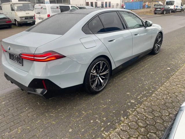 BMW 540 540d M-Sport Sedan xDrive