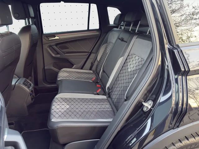 Volkswagen Tiguan 2.0 TSI IQ.Drive R-Line