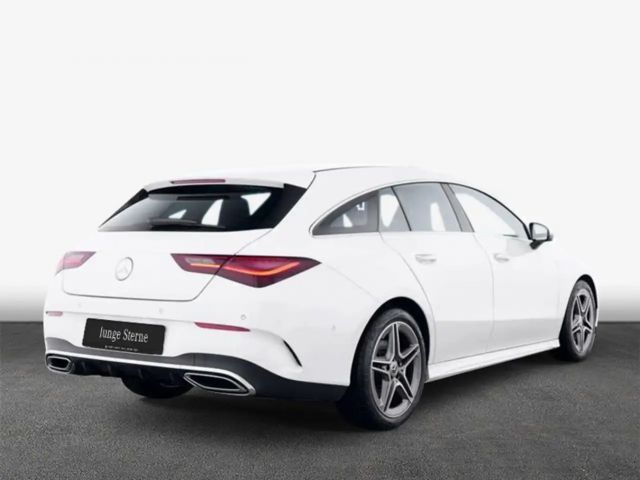 Mercedes-Benz CLA 200 AMG Line