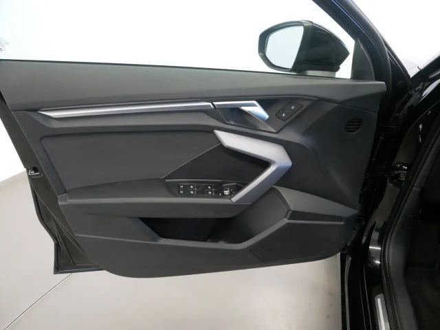 Audi A3 30 TDI Sedan Sportback