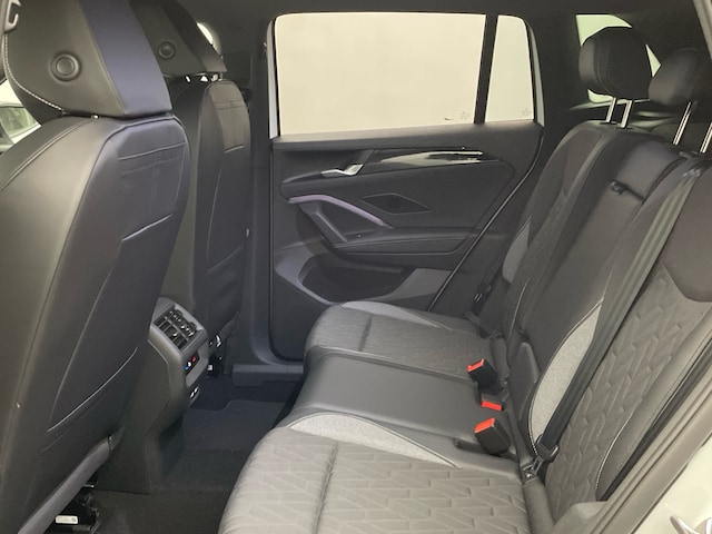 Volkswagen Tiguan Tiguan GOAL 2,0TDI Travel Assist Navi LED Sitzh.