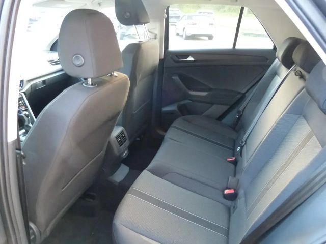 Volkswagen T-Roc 1.5 TSI DSG Life