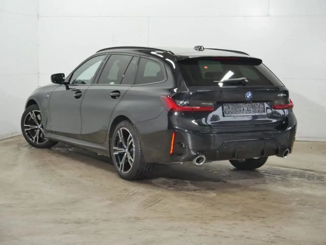 BMW 330 330e M-Sport Touring