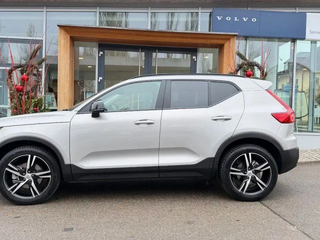Volvo XC40 Business Dark Ultra