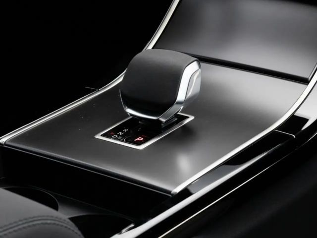 Land Rover Range Rover Evoque D200 Dynamic SE