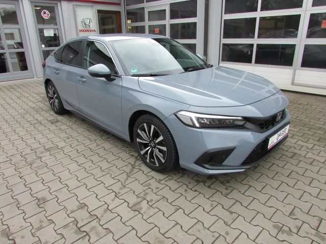 Honda Civic Elegance e:HEV