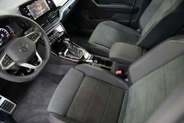 Volkswagen T-Roc 1.5 TSI DSG R-Line