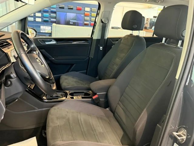 Volkswagen Touran 1.5 TSI DSG Highline