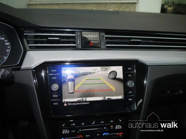 Volkswagen Passat Business