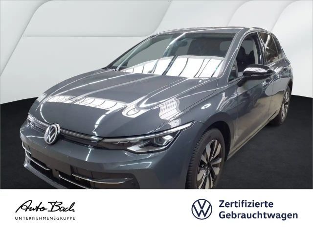 Volkswagen Golf 1.5 TSI Golf VIII Plus