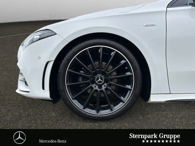 Mercedes-Benz A 180 AMG Line