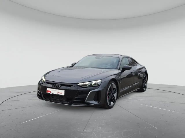 Audi RS e-tron GT KAM/HUD/2xPDC/MATRIX/NAVI/SHZ