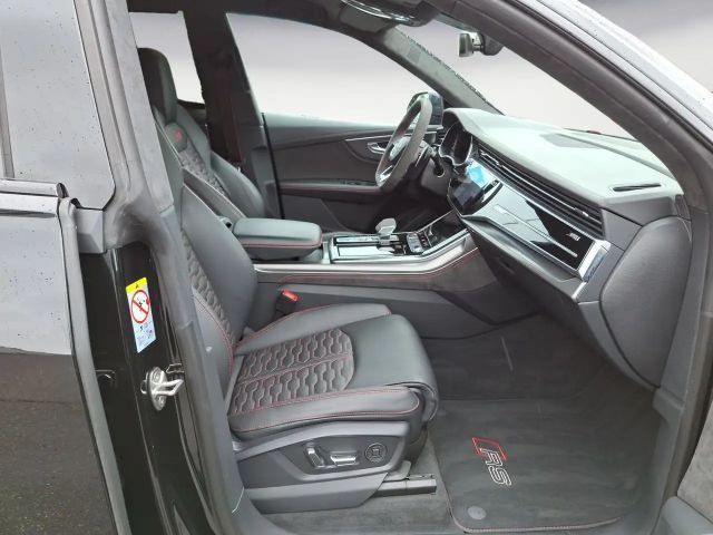 Audi RS Q8 Quattro