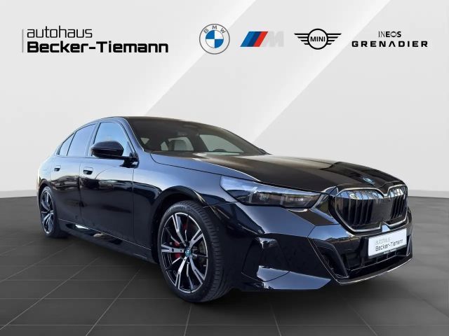 BMW i5 M-Sport Sedan eDrive40