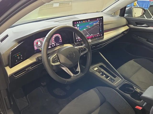 Volkswagen Golf DSG Life