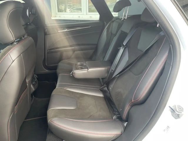 Ford Mondeo ST Line Wagon