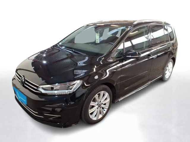 Volkswagen Touran 1.5 TSI DSG R-Line