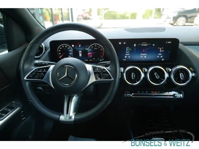 Mercedes-Benz B 180 Progressive