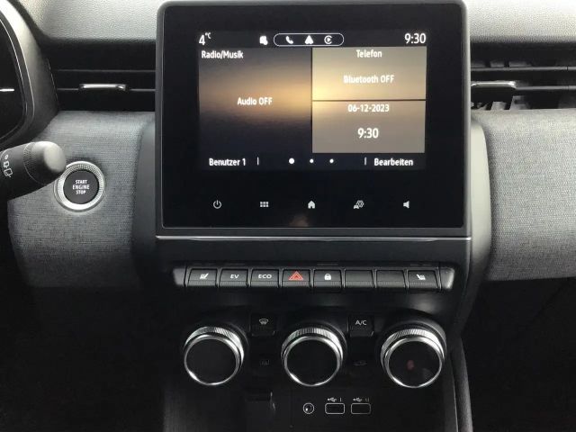 Mitsubishi Colt Hybrid