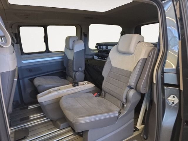 Volkswagen Multivan 2.0 TSI DSG Lang Life T7