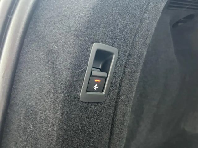 Audi A4 35 TFSI Avant S-Line