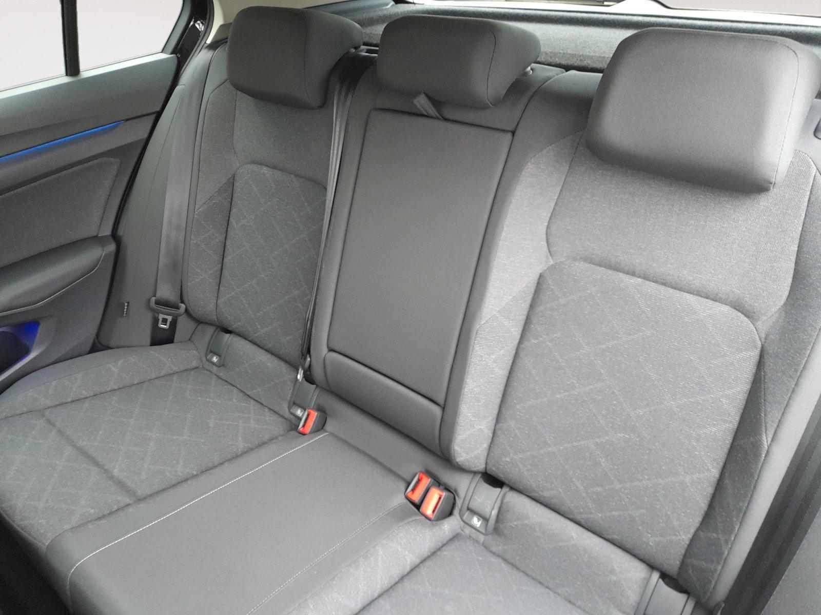 Volkswagen Golf 1.5 TSI Golf VIII Life