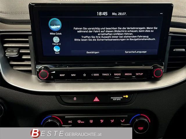 Kia XCeed Hybrid PHEV Vision