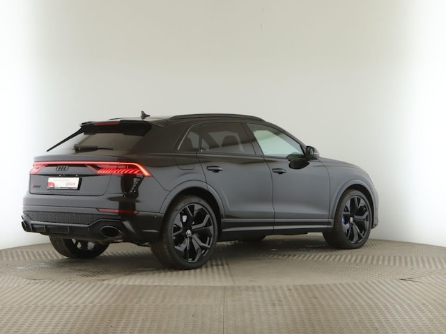 Audi RS Q8 Quattro