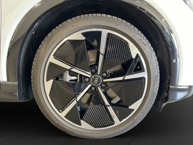 Audi Q4 e-tron S-Line