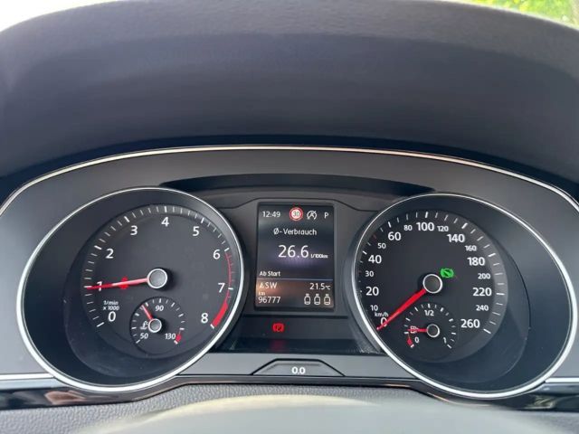 Volkswagen Passat 1.5 TSI Business DSG Variant