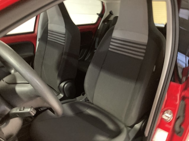 Volkswagen up! Move Move up!