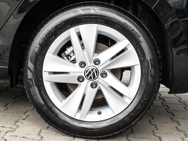 Volkswagen Golf 1.5 TSI