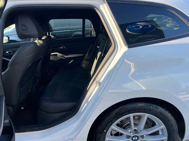 BMW 318 318d Touring