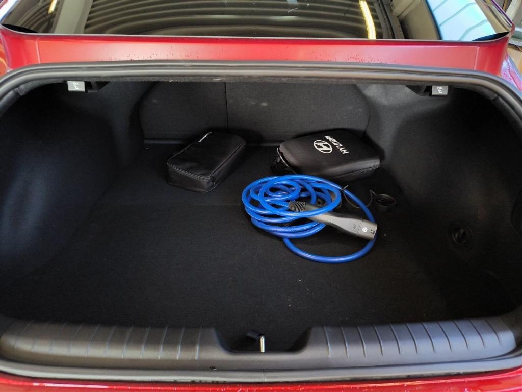 Hyundai IONIQ 6 UNIQ