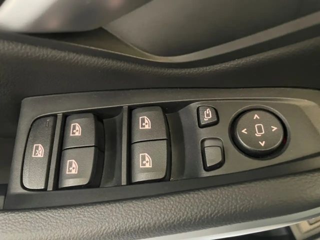 BMW 330 330i M-Sport xDrive