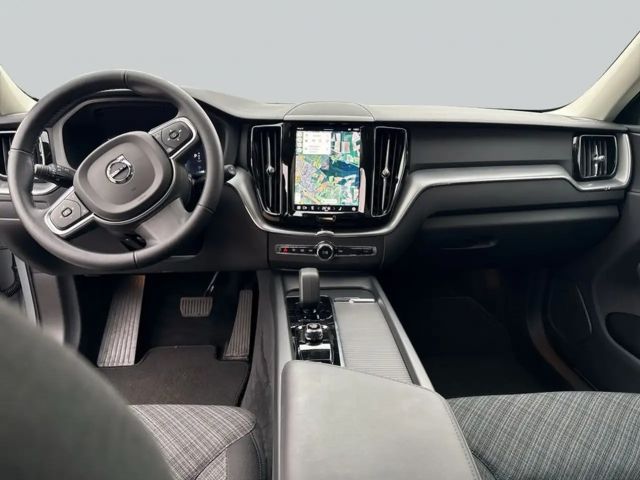 Volvo XC60 AWD Core