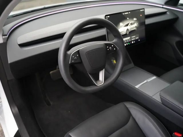 Tesla Model 3 Standard Range