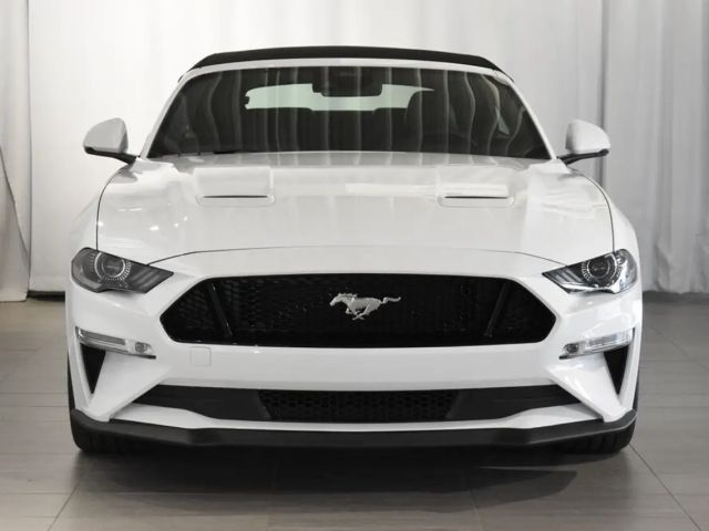 Ford Mustang Convertible GT 5.0 V8