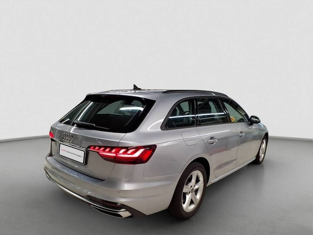 Audi A4 30 TDI Avant S-Tronic
