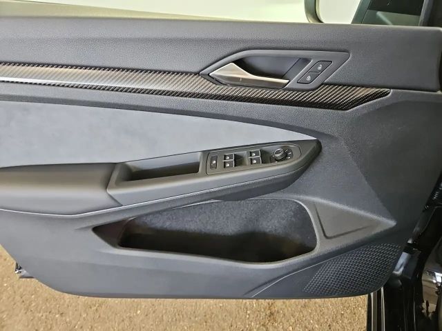 Volkswagen Golf 2.0 TSI