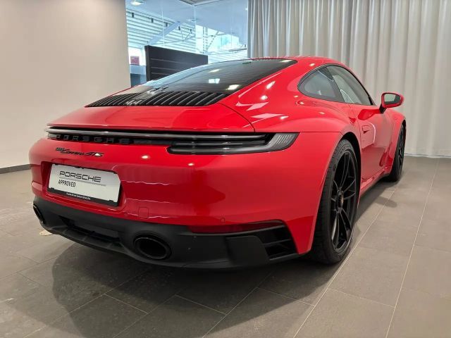 Porsche 911 Carrera Coupé GTS