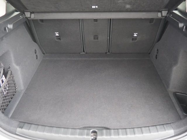 BMW 220 220i Active Tourer