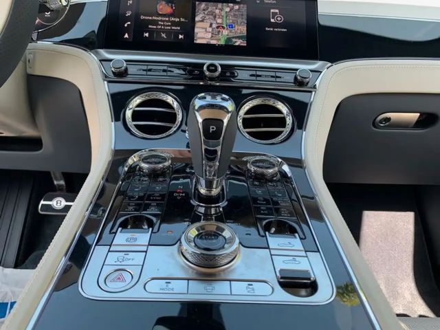 Bentley Continental GTC Hybrid V8