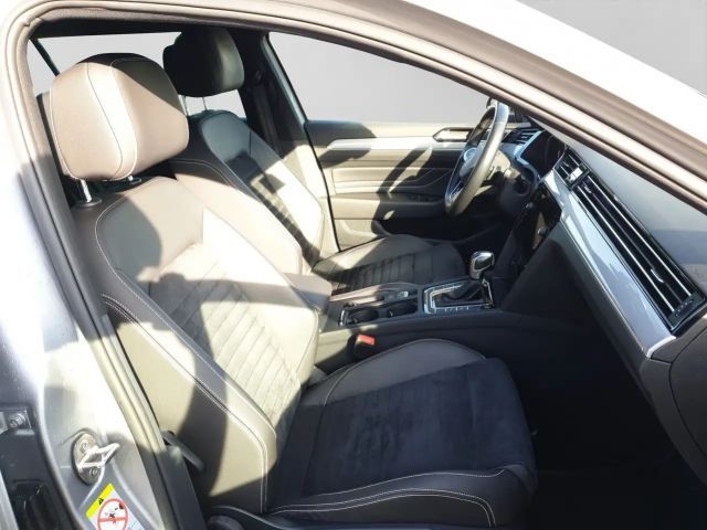 Volkswagen Passat GTE IQ.Drive Variant
