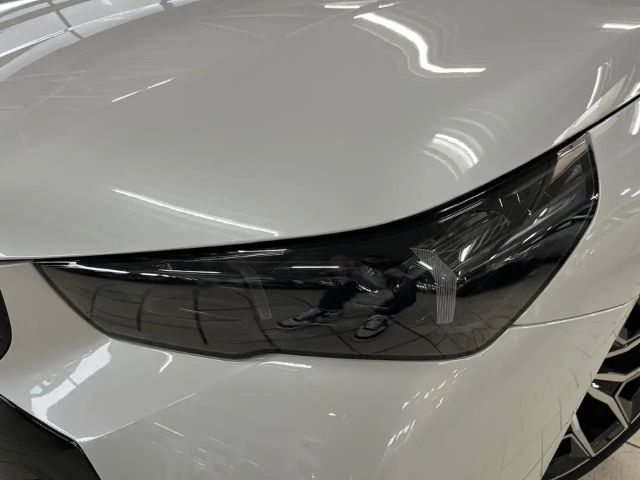 BMW 520 520i M-Sport Sedan