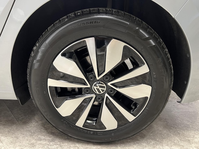 Volkswagen Golf 2.0 TDI DSG Golf VIII