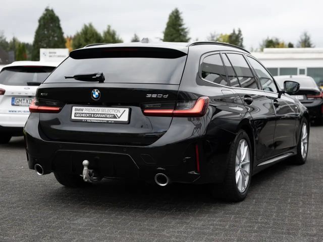 BMW 320 320d M-Sport Touring xDrive